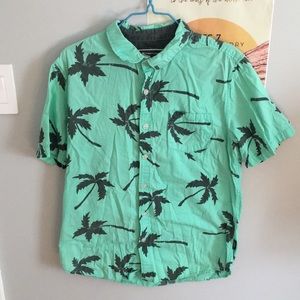 Men’s Hawaiian Button down shirt
